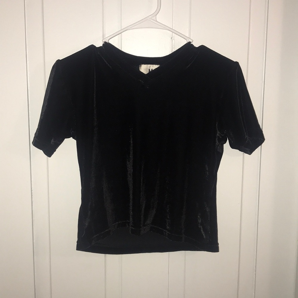 Black velvet top
